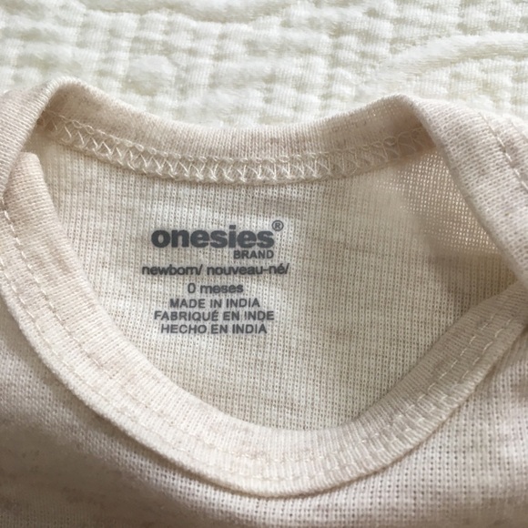 NB (6/$20) Pair of Onesies - Picture 6 of 8